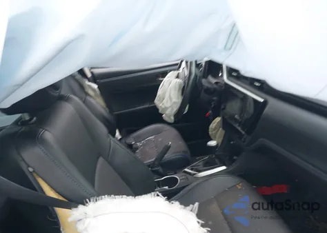 2018 Toyota Corolla Se from USA, damaged, VIN 2T1BURHEXJC081002